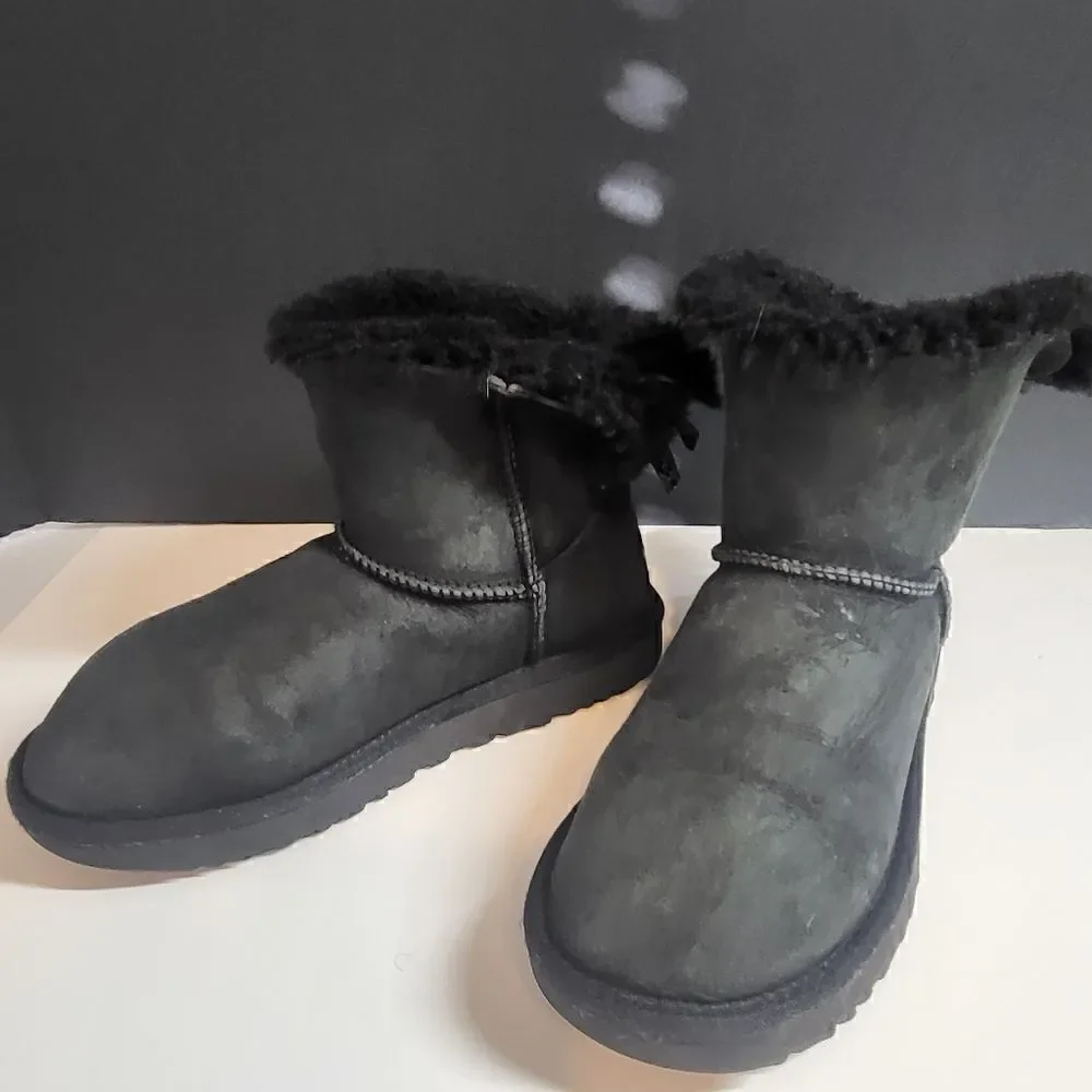 Ugg Women's Deep Green Short Ankle Boots